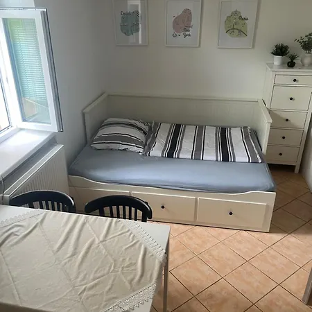Apartman Papousek Appartement