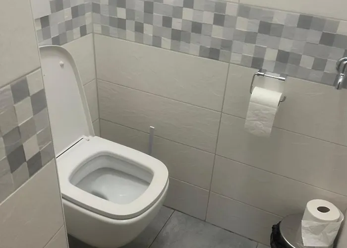 Lägenhet Apartman Papousek *